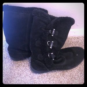 ❤️❤️White Mountain Black Boots